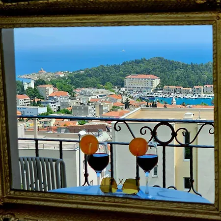 Pansion Komfor Moca Vendégház Makarska