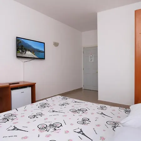 Pansion Komfor Moca Guest house Makarska