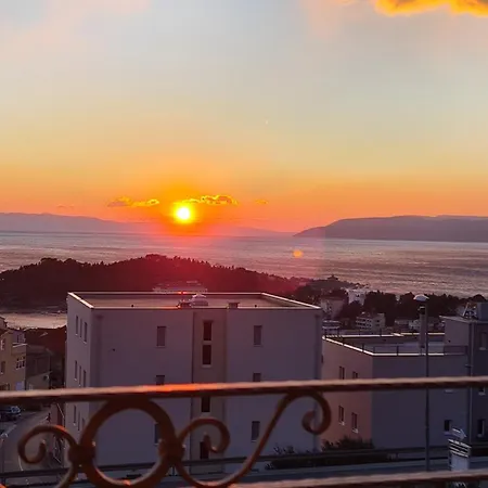 Pansion Komfor Moca Πανσιόν Μακάρσκα