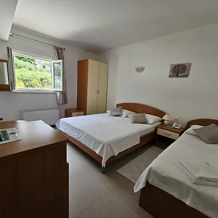 Πανσιόν Pansion Komfor Moca 3*
