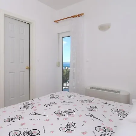 Pansion Komfor Moca Πανσιόν 3*